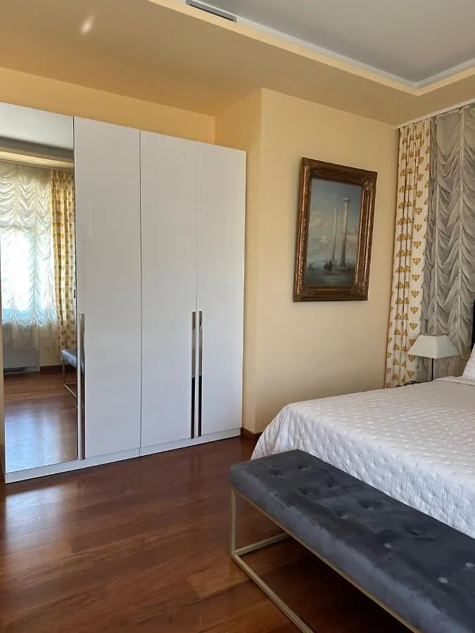 Villa Isabella - Luxury With Style Right Next To The Beach, Private Pool And Sea View Opatija