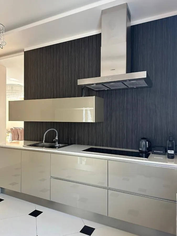 Villa Isabella - Luxury With Style Right Next To The Beach, Private Pool And Sea View Opatija Apartmán